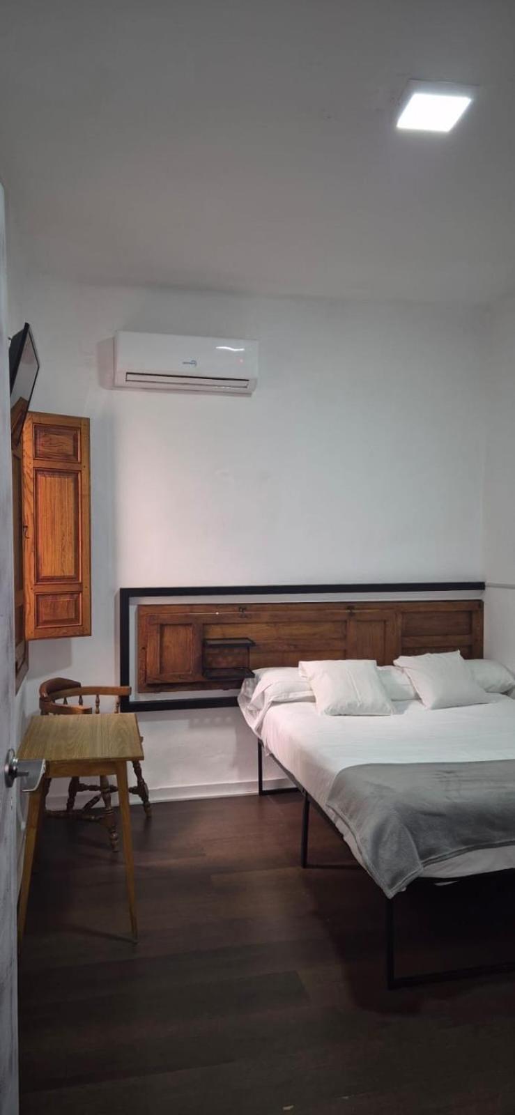 Hotel Lanjaron Ngoại thất bức ảnh